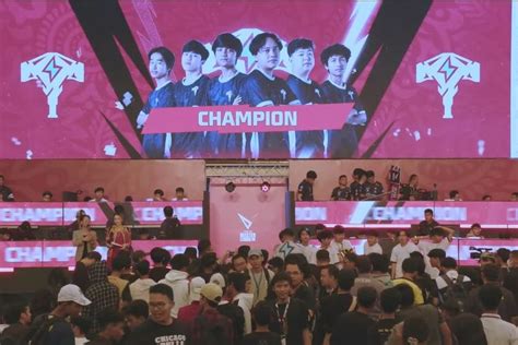 Foto Tim E Sports Yang Jadi Wakil Indonesia Di Free Fire World