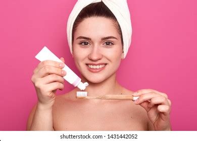 324件の女性 裸まんこの画像写真素材3Dオブジェクトベクター画像 Shutterstock