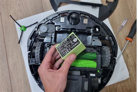 Roomba Akku Tauschen Schritt für Schritt Plan Vacuumtester