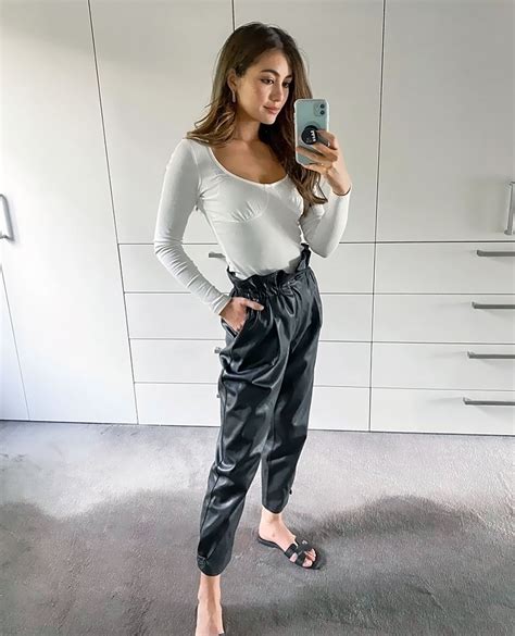 Francesca Hung Hot Pics Of Her Gorgeous Body Leaked Diaries