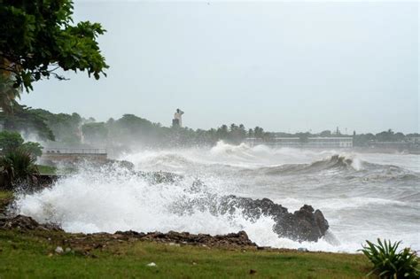 Huracán Beryl Deja Al Menos Siete Muertos En El Caribe Y Se Debilita