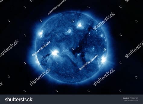 Neutron Star Pulsar On Dark Background Stock Photo 1513567907 ...