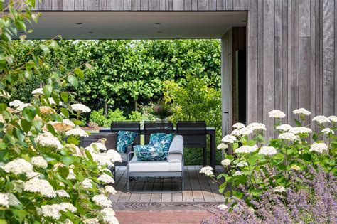 Levendige Tuin Met Poolhouse Paul Nijst