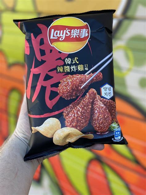 Lays Korean Spicy Fried Chicken Taiwan In 2021 Fried Chicken Spicy Fried Chicken Lays Flavors