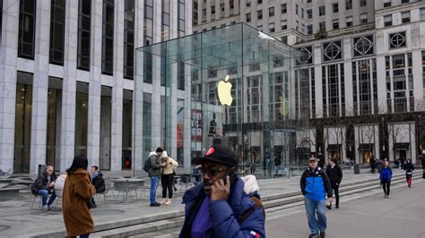 Apple Postpones AR Glasses Plans Cheaper Mixed Reality Headset Tech News