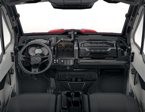 Can Am Off Road Introduces Defender Xt Cab 2016 Defender Xt Cab Arrives