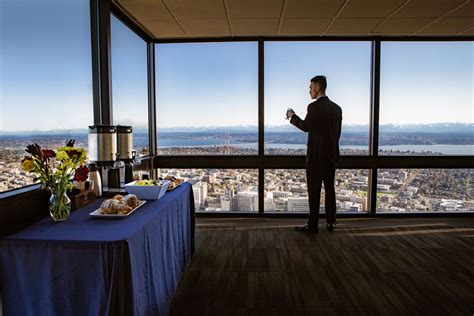 Sky View Observatory - Seattle, WA - Wedding Venue