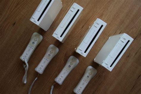 How the Nintendo Wii Captured an Untapped Market: Old People - The ...