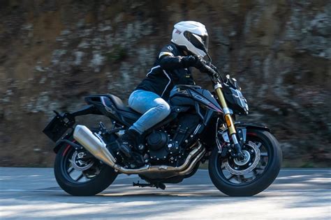 Oferta La Mbp M N Naked De Carnet A Por Solo Euros Moto Pro