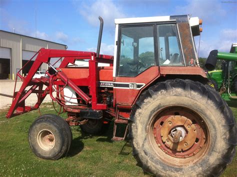 1980 International Harvester 1086 Tractors Row Crop 100hp John