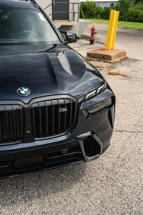 First Look At The Bmw X M I In Black Sapphire