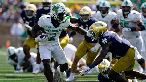 College Football Top 25 Marshall Upsets No 8 Notre Dame