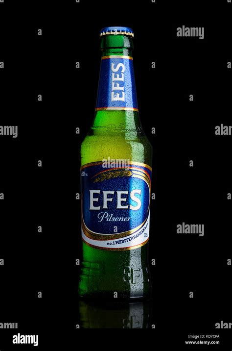 Vaso De Cerveza Efes Fotos e Imágenes de stock Alamy