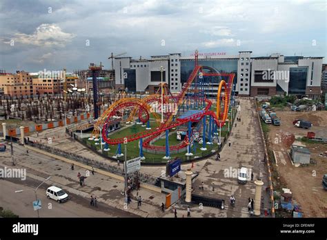 Jamuna Future Park Hi Res Stock Photography And Images Alamy