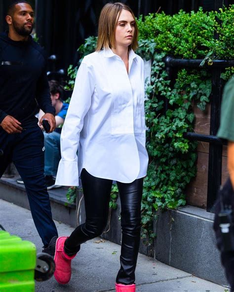 Set of AHS Season 12 in NYC (1) : r/CaraDelevingne