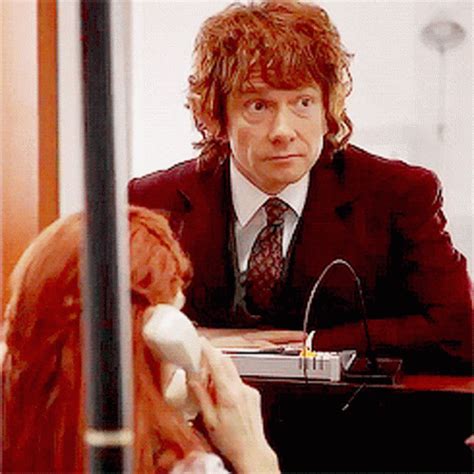 Look Away GIF - Look Away - Discover & Share GIFs