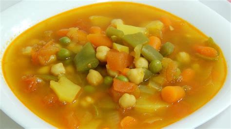 Receta Fácil Y Rápida De Sopa De Verduras Con Garbanzos Sopa De