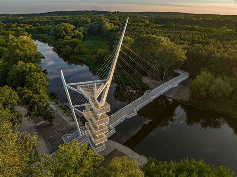 Budowa kładki pieszo rowerowej w Owińskach Modernizacja Roku