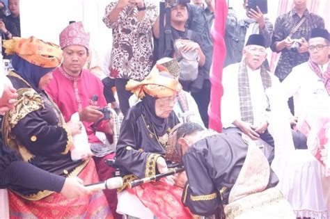 Batagak Gala Prosesi Rajut Budaya Yang Nyaris Terlupa Di Minangkabau