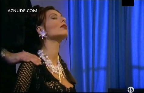 LA LECON DE PLAISIR NUDE SCENES AZNude