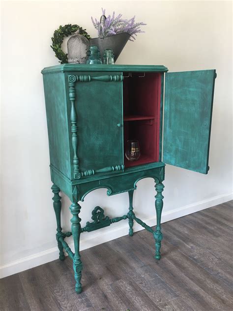 Layers Of Chalk Paint By Annie Sloan Amsterdam Green Applied Heavy