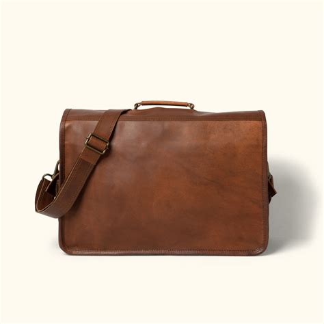 Vintage Leather Messenger Bag: Everett | Buffalo Jackson