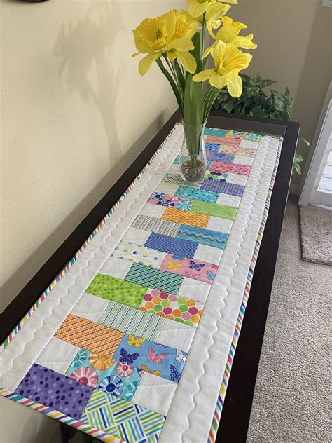 Amazon Spring Table Runner at Samuel Lindsay blog