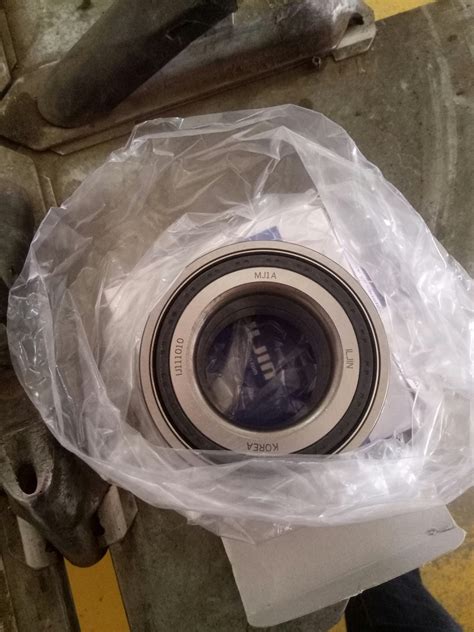 Передний правый ступичный подшипник — KIA Ceed (1G), 1,6 л, 2012 года ...