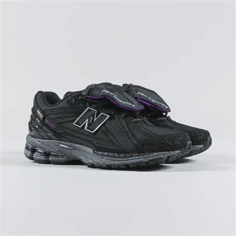 New Balance Mens 1906R Trainers 1906 Cordura Shoes Black