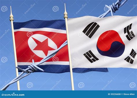 Bandeiras Do Norte E Sul Coreia Foto De Stock Imagem De Estalinista