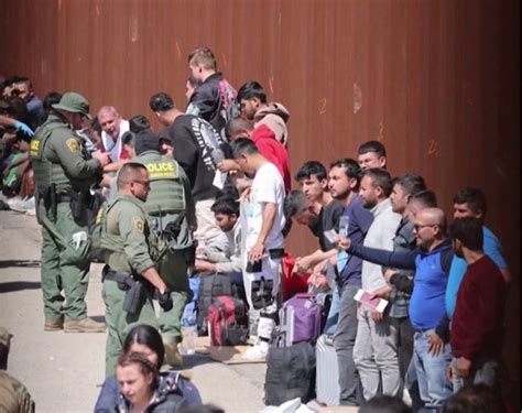 Texas Gov Deploys Tactical Border Force To Stop Migrants Havana Times