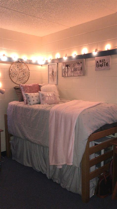 Pink And Grey Dorm Room Decor