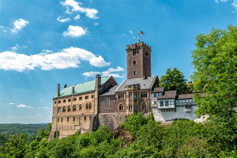 unveiling  majesty  wartburg castle  journey  germanys