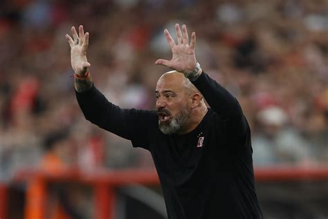 The 250 most recent LiveJournal Images: