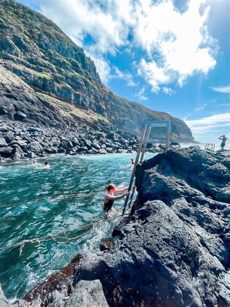 Ponta Da Ferraria Einzigartige Hei E Quelle Im Meer Azoren Portugal