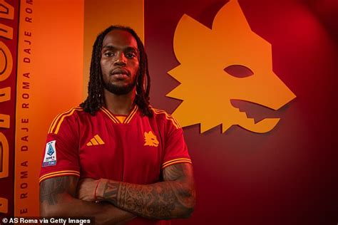 Roma Sign Renato Sanches On Loan From Paris Saint Germain With Jose