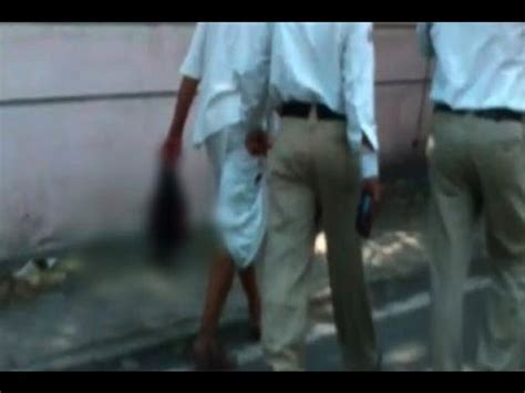 Shocking Pune Man Beheads Wife Parades With Its Head In His Hand