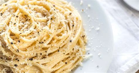 Ricetta Spaghetti Cacio E Pepe Primo Piatto Romano Saporito