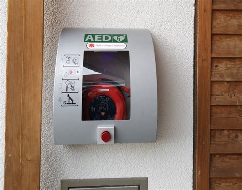 Ein Defibrillator für Euernbach Gemeinde Scheyern