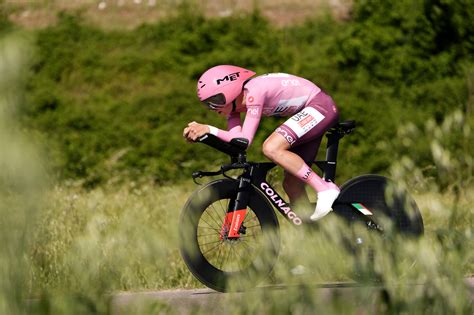 Giro D Italia Tadej Pogacar Stellare Anche A Cronometro Filippo