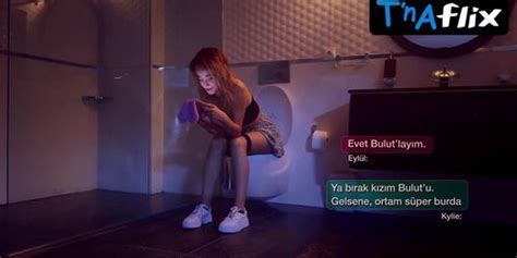 Muge Bayramoglu Sexy Scene In Naked Tnaflix