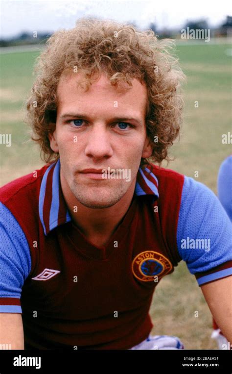 Andy Gray Villa Hi Res Stock Photography And Images Alamy