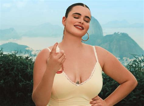 Collaboration Levi S Et Barbie Ferreira Date De Sortie