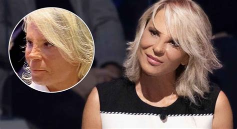 Maria De Filippi Irriconoscibile Ai Funerali Di Berlusconi Viso