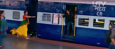 From 'DDLJ' to 'Jab We Met': Most Popular Train Scenes in Bollywood ...