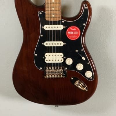 CLASSIC VIBE '70S STRATOCASTER® HSS-Walnut | Reverb