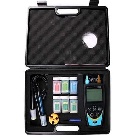 Oakton Instruments 35613 46 Pc 100 Portable Ph Conductivity Meter Kit