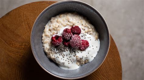 Ovesná kaše přes noc overnight oats vás dostane svou jednoduchostí