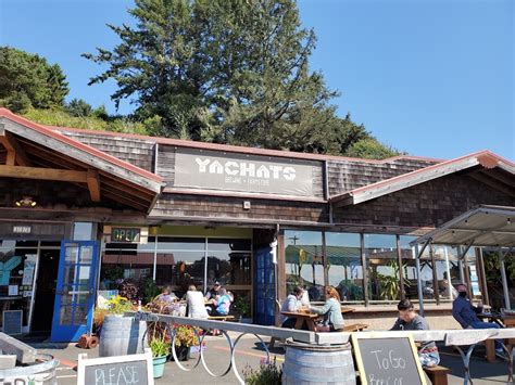 Yachats Brewing + Farmstore - Restaurant | 348 US-101, Yachats, OR ...