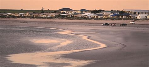 Beach for miles. Wallaroo, South Australia | Beach, Australia, South ...